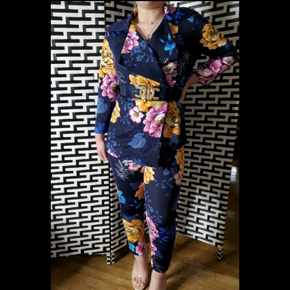 Two Piece Matching Set. New with tag - Picture 2 of 4